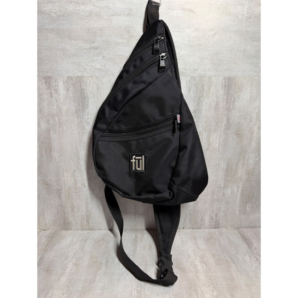 Ful Black Sling Backpack Crossbody Bag Multi-Pocket Travel Tech Strap Padded